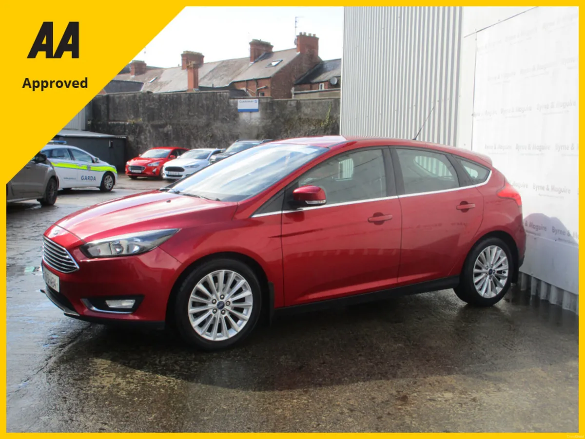 Ford Focus LOW KMS TITANIUM 1.0 ECOBOOST  125PS  C - Image 4