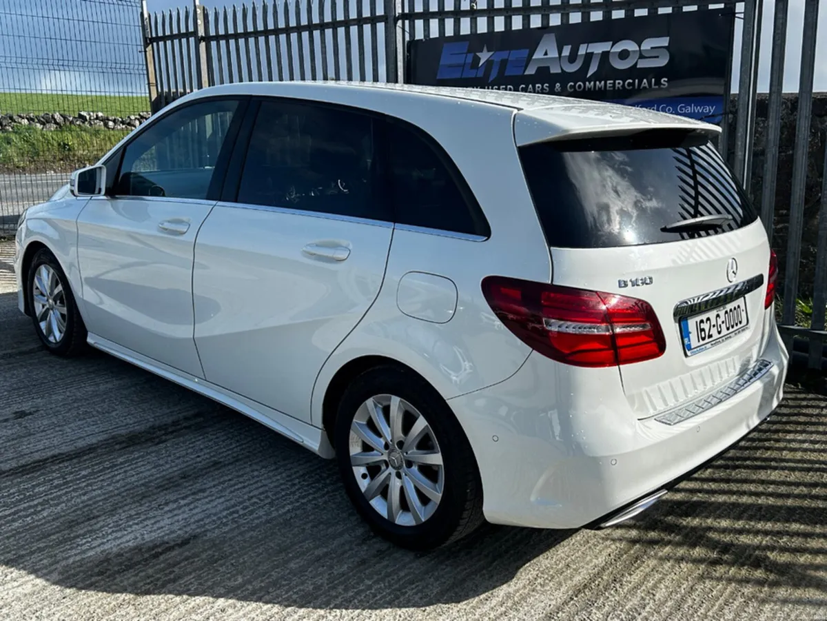 Mercedes-Benz B-Class B180 AMG Line automatic 1.6 - Image 3