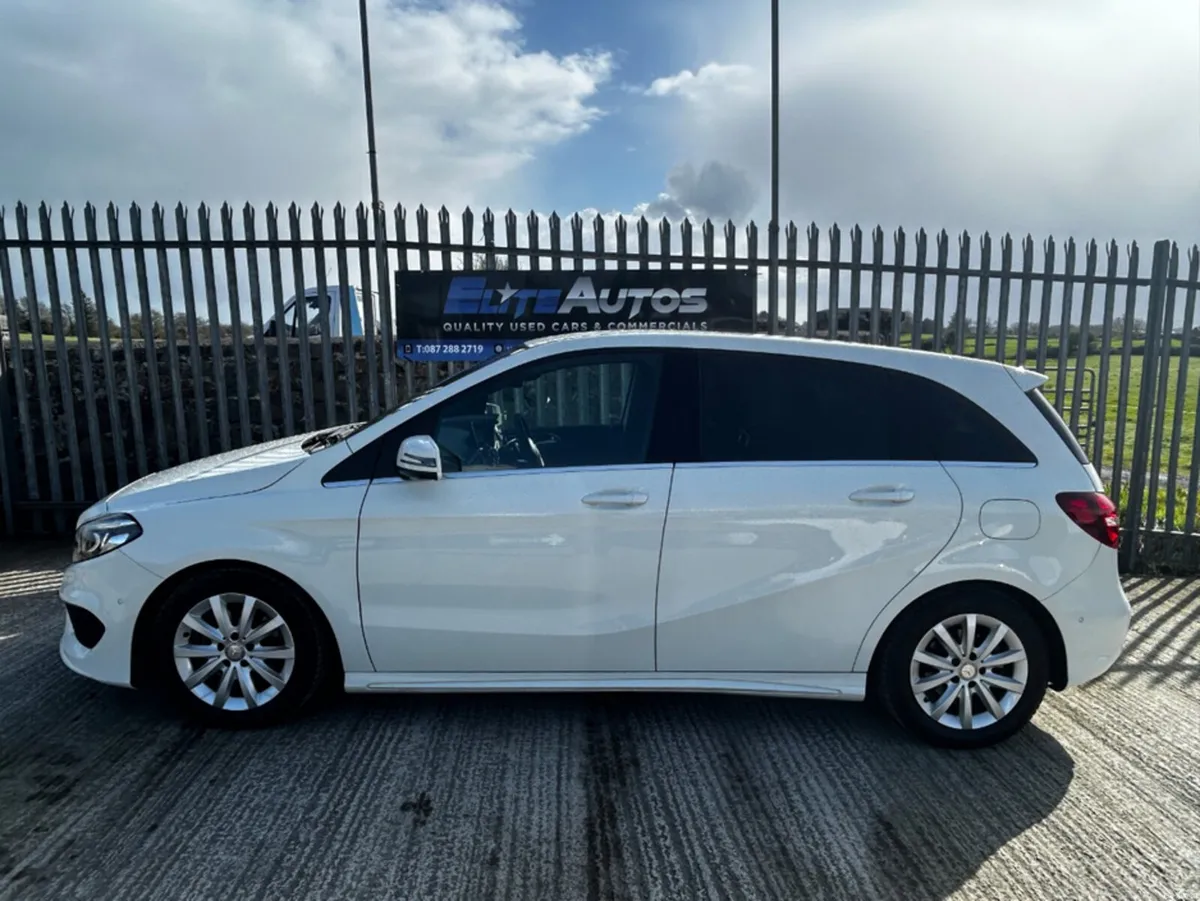 Mercedes-Benz B-Class B180 AMG Line automatic 1.6 - Image 4