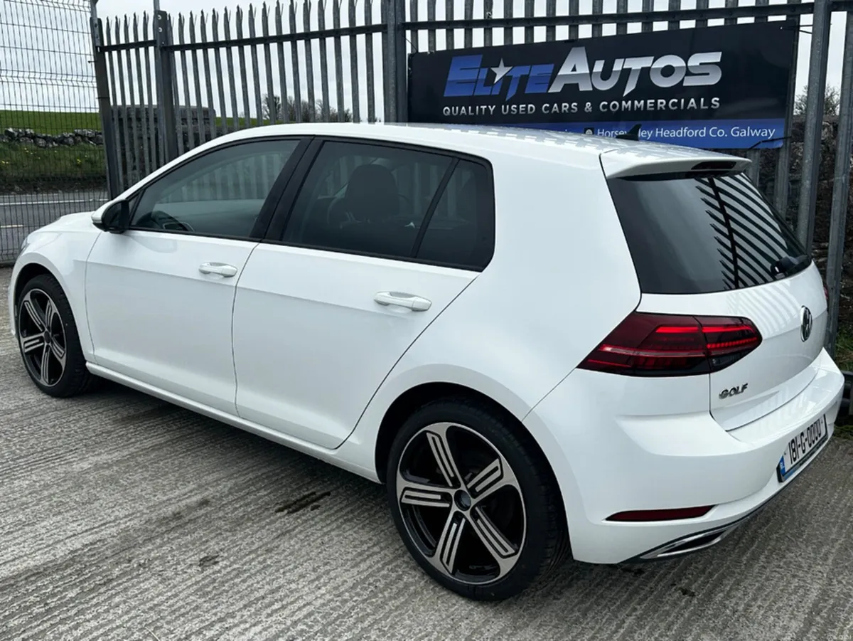 Volkswagen Golf HIGHLINE TSI DSG 1.4 - Image 3