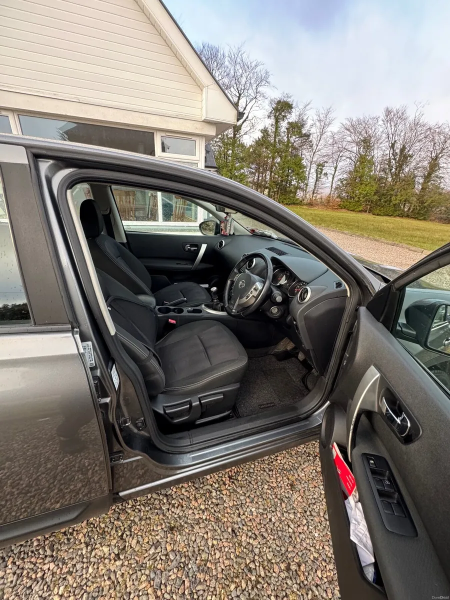 Nissan Qashqai 2012 - Image 4