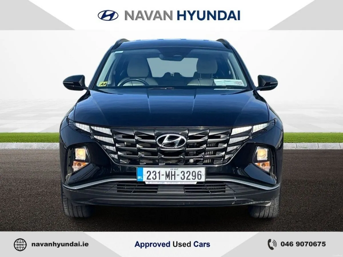 Hyundai Tucson 2WD Executive *HUGE SAVING* - Image 2