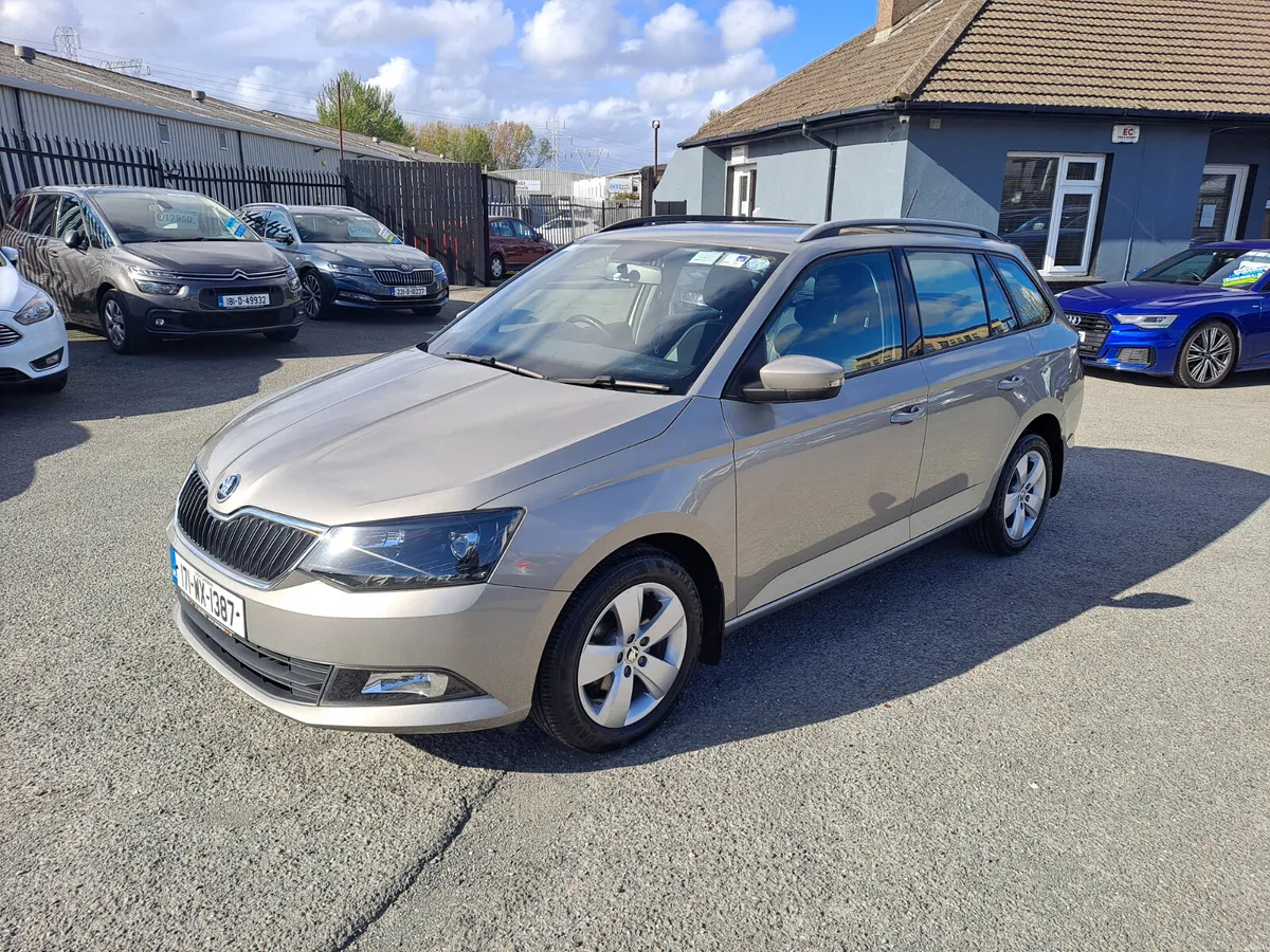 Skoda Fabia 2017 COMBI AMBITION 1.2 TSI 90HP 4 4DR - Image 4