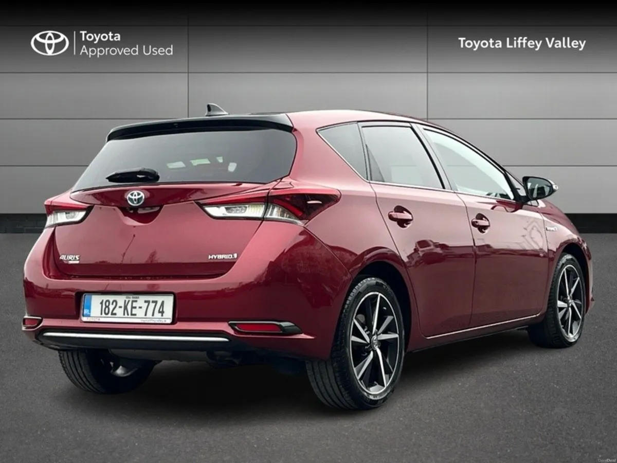 Toyota Auris AURIS HYBRID LUNA SPORT - Image 2