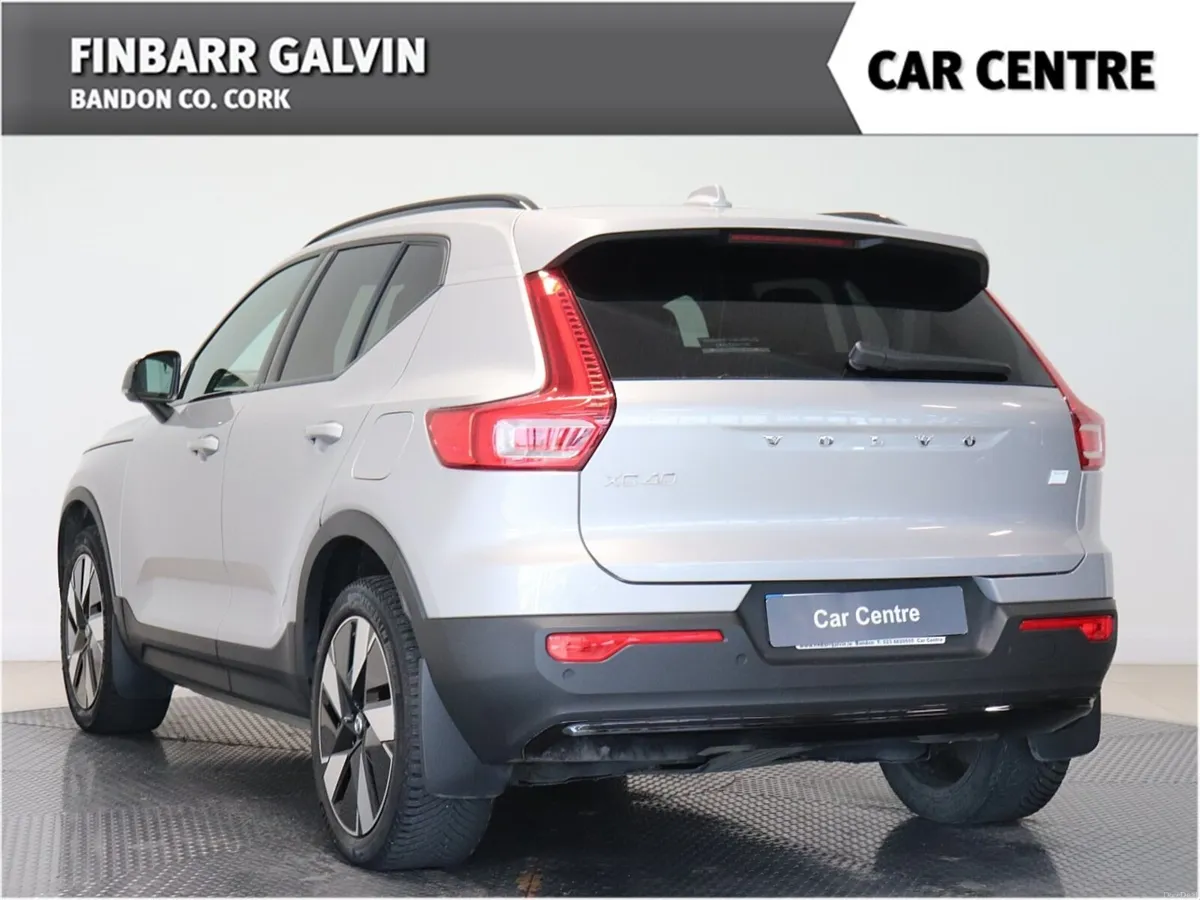 Volvo XC40 BEV Recharge 238hp RWD Plus 69.00 kWh - Image 2