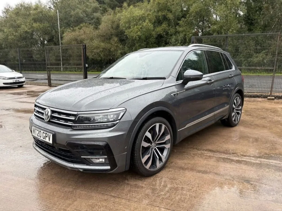 2020 Volkswagen Tiguan R Line - Image 2