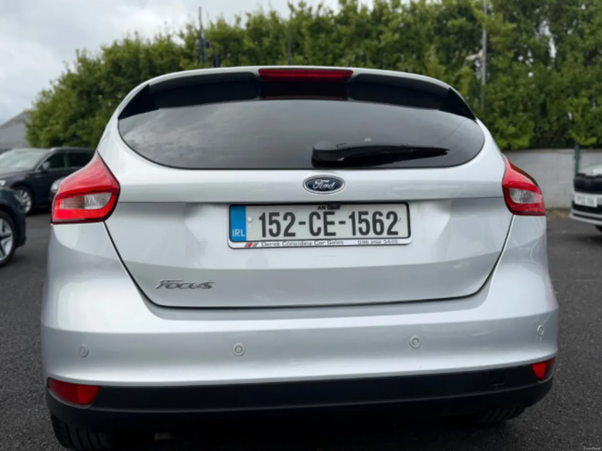 Ford Focus 1.5 TDCI Zetec 120PS 5DR - Image 4