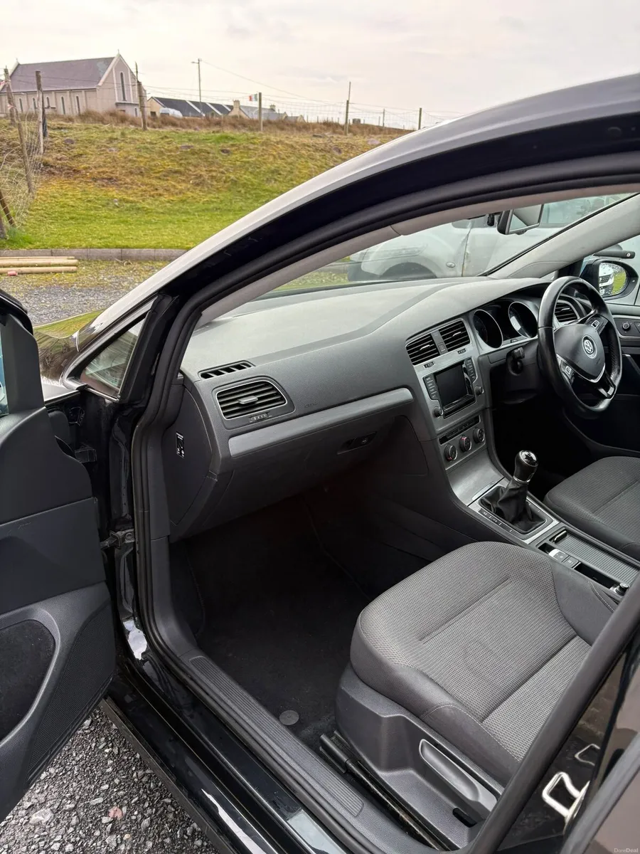 VW golf - Image 4