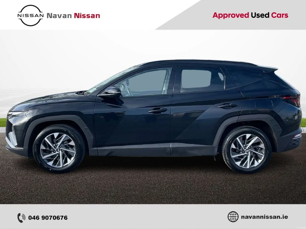 Hyundai Tucson 2WD Executive *GREAT MPG* - Image 4