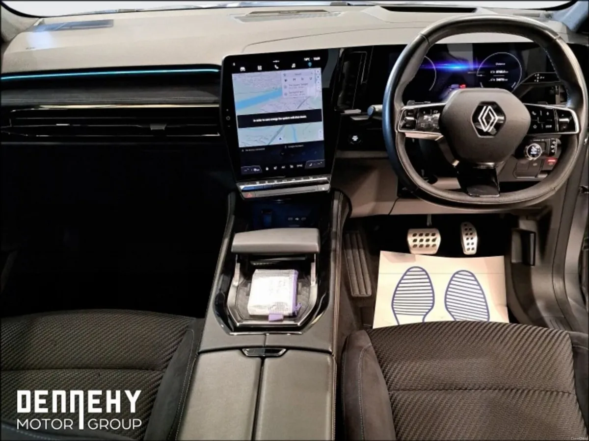 Renault Austral E-TECH Hybrid 200 iconic esprit Al - Image 3