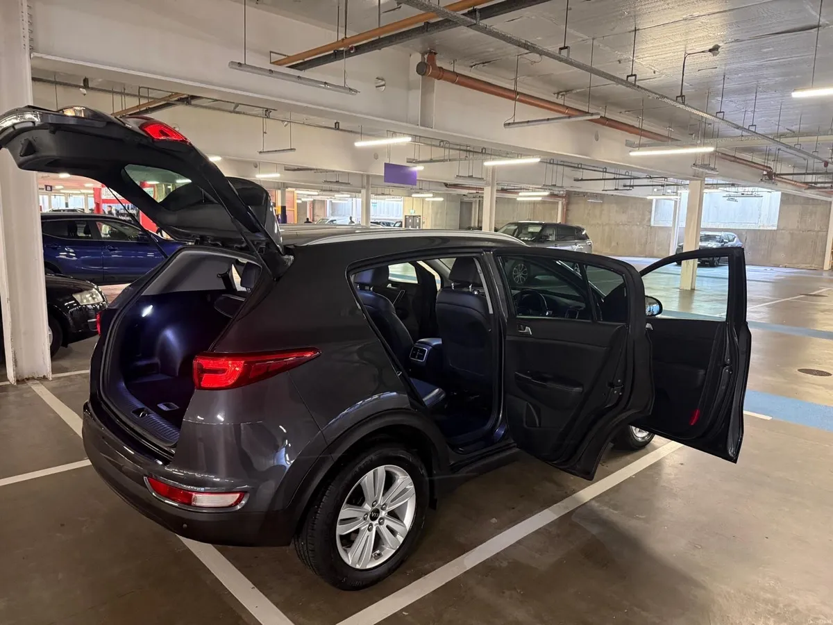 Kia Sportage 2016 - Image 2