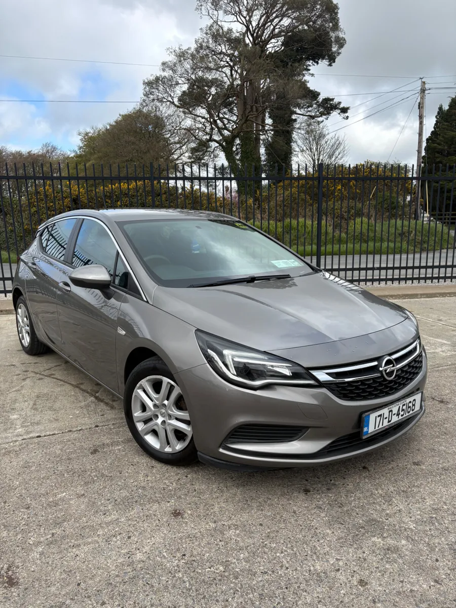 Opel Astra - Image 1