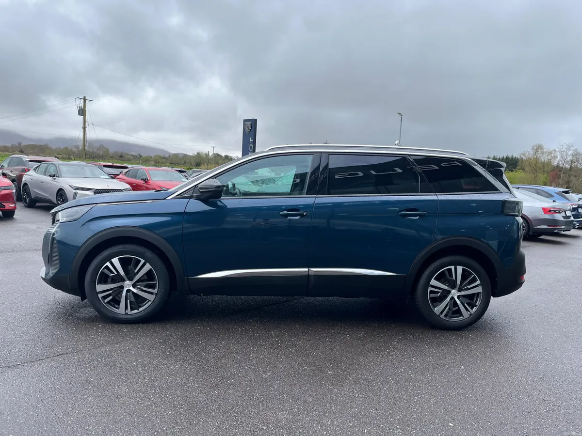 Peugeot 5008 2024 - Image 3