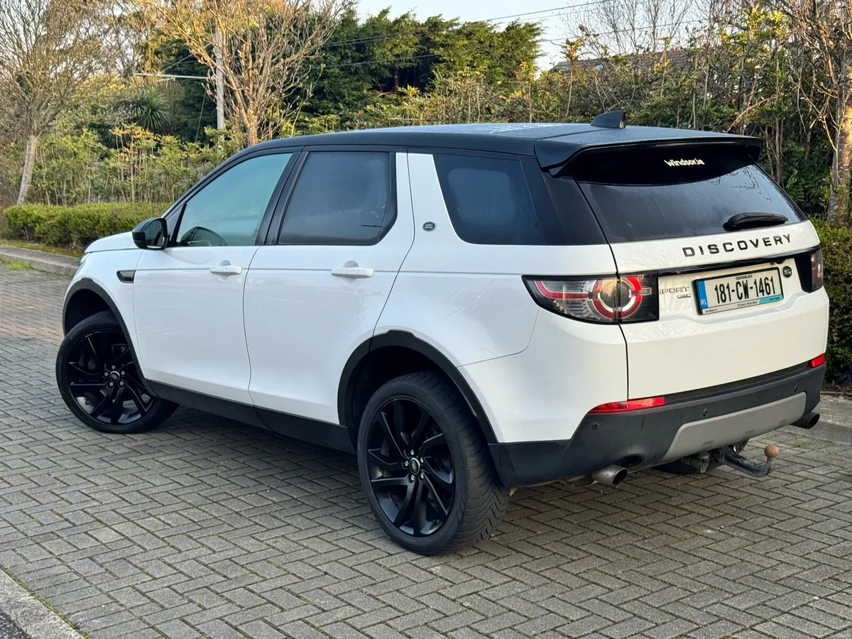 181 LAND ROVER DISCOVERY SPORT 7 SEATS AUTO GLASS - Image 4