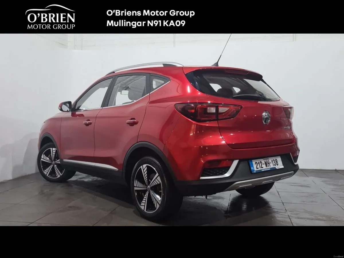 MG ZS EV 2WD Auto Exclusive **Pan Roof / Full Leat - Image 3