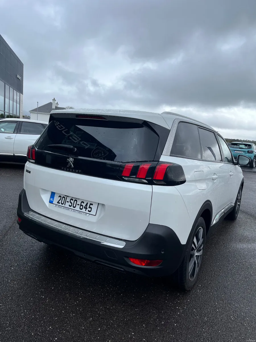 Peugeot 5008 2020 - Image 5