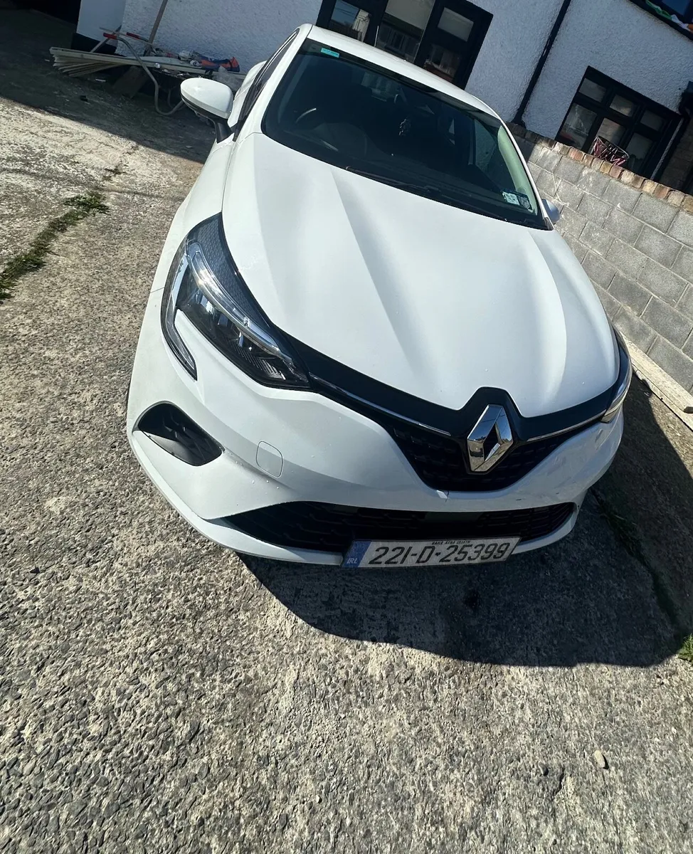 Renault Clio 2022 - Image 2