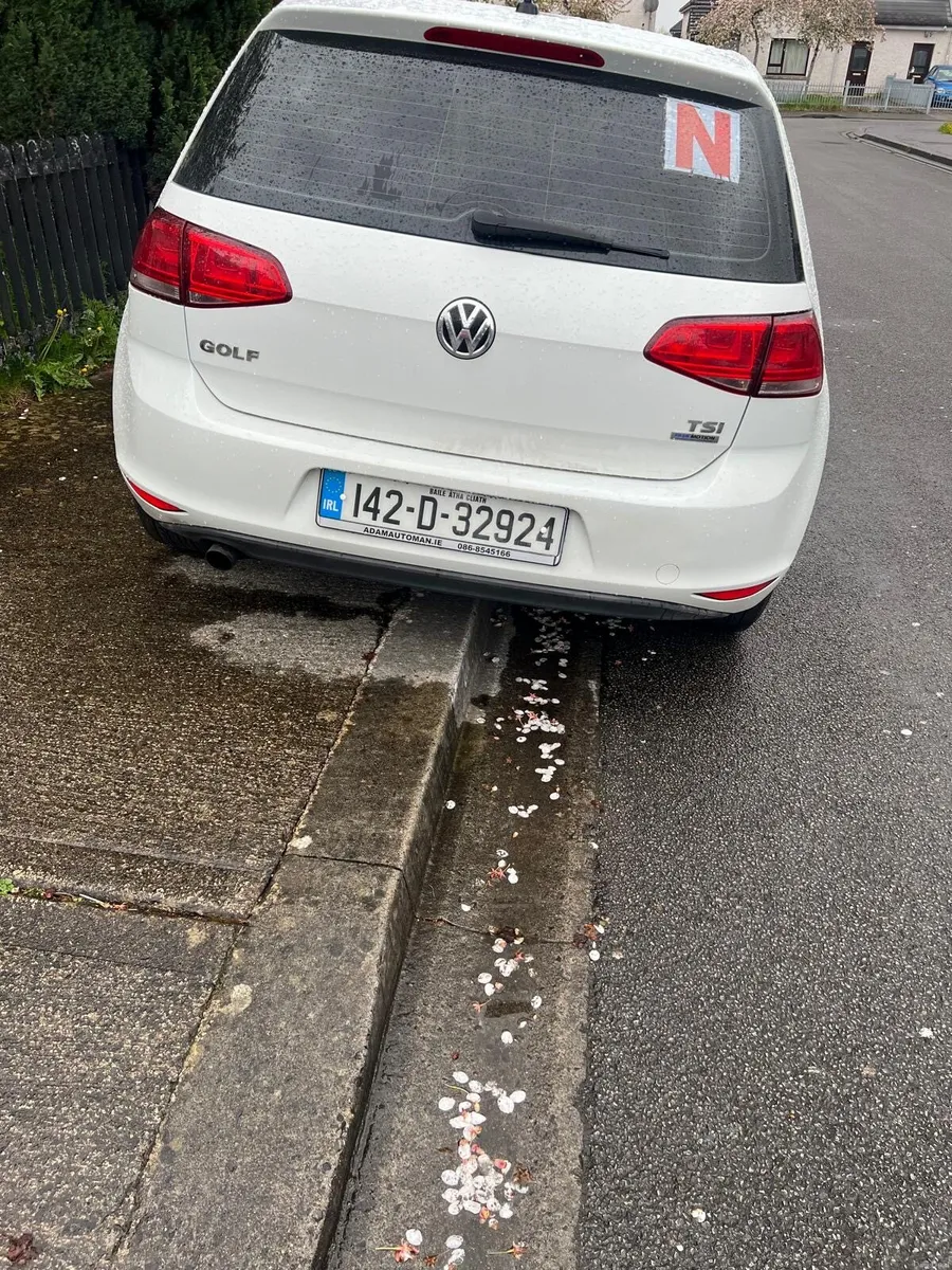 Volkswagen Golf Automatic - Image 2