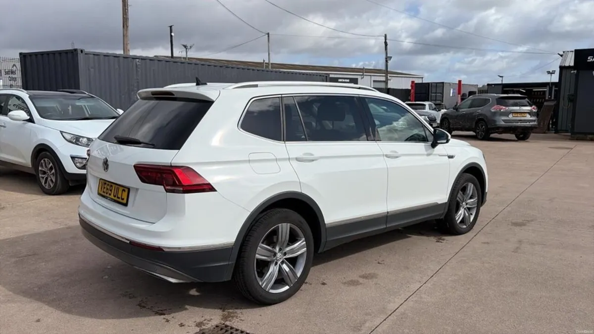 2019 Volkswagen Tiguan All Space SEL - Image 3