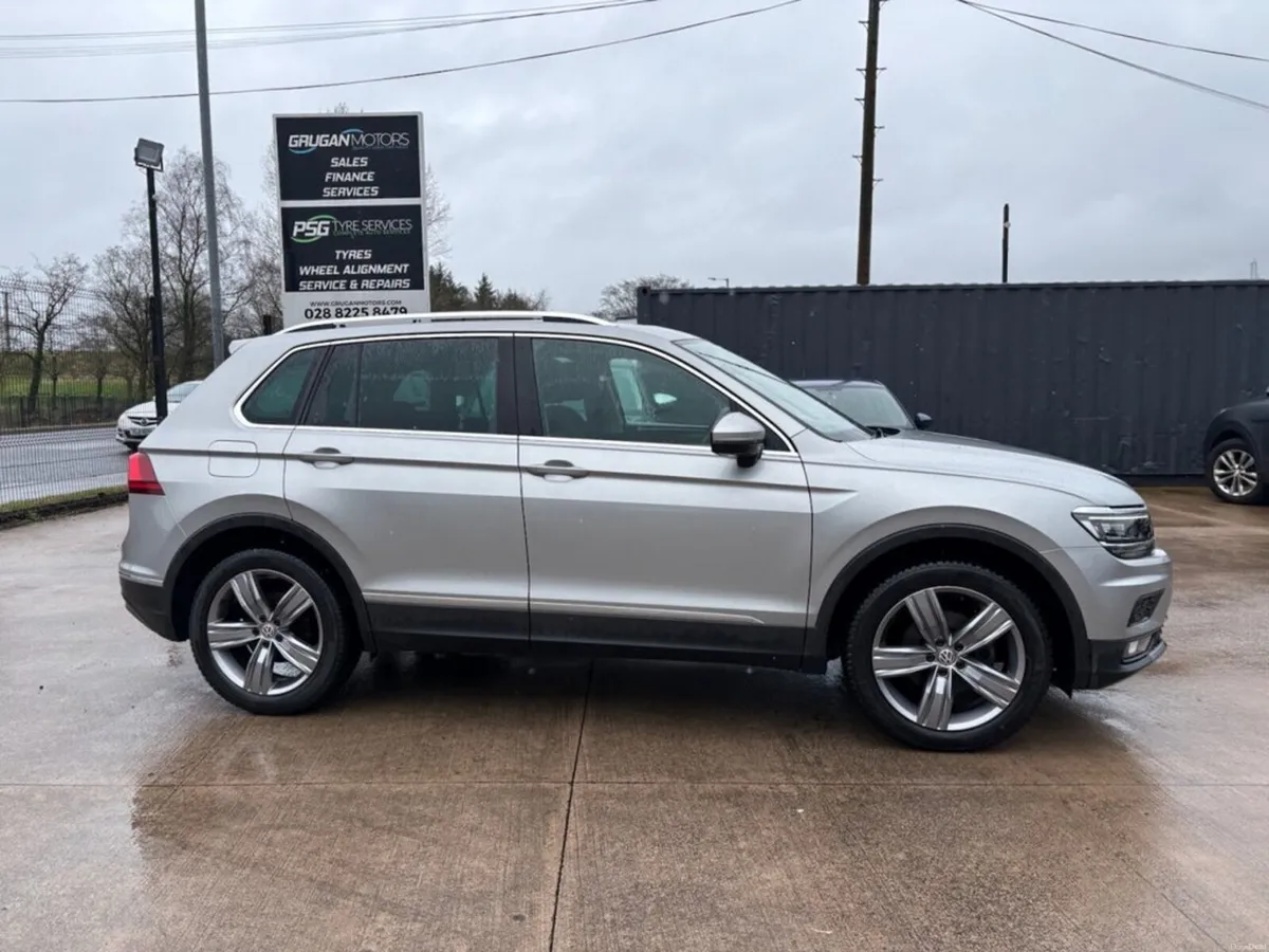 2018 Volkswagen Tiguan SEL 4 Motion Automatic - Image 2