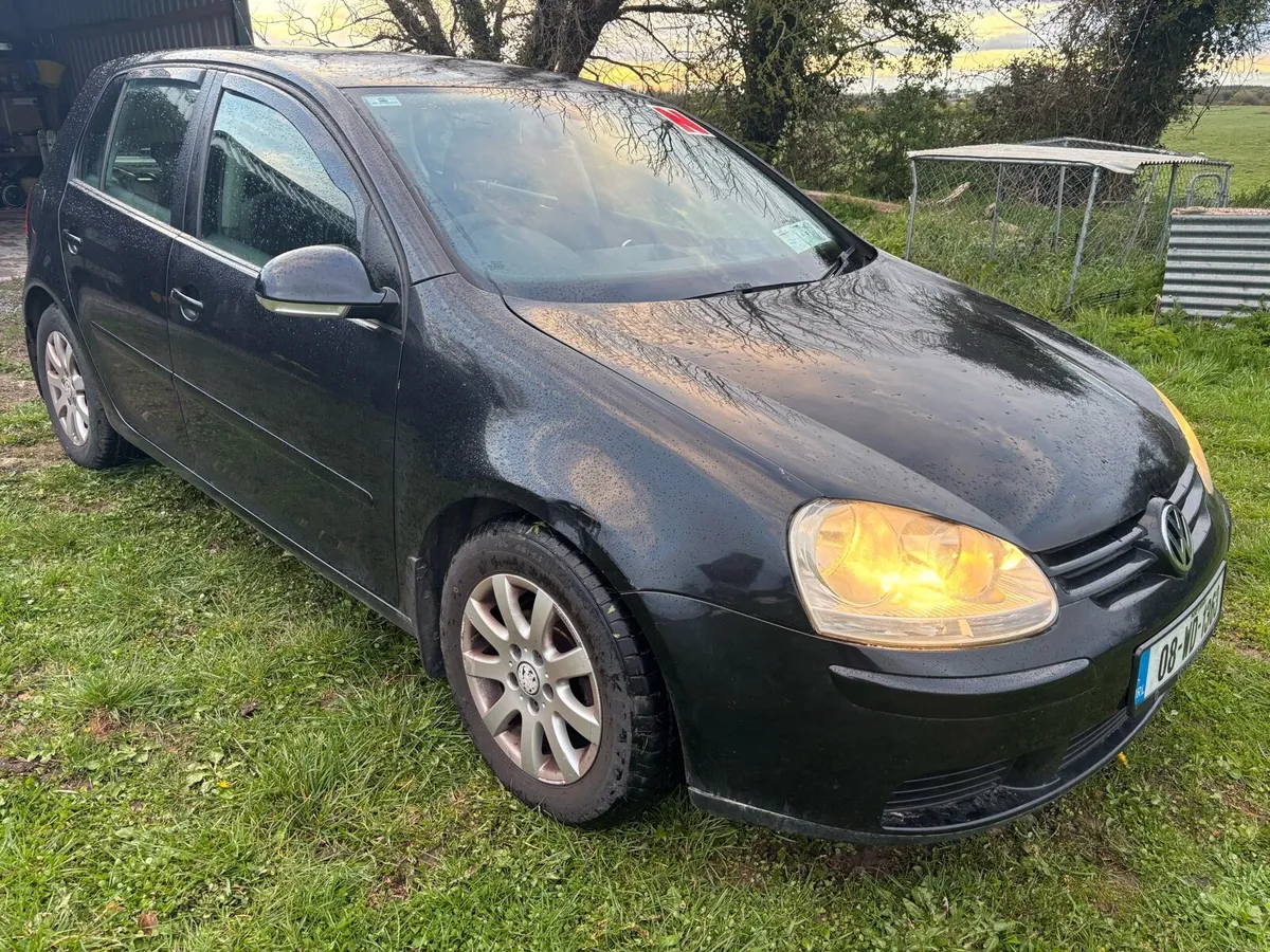 Volkswagen Golf 1.4 petrol - Image 1