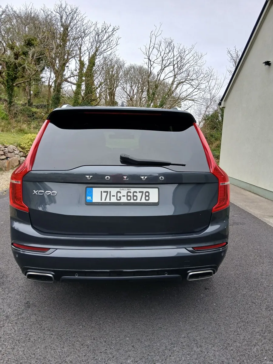 Volvo XC90 2017 Petrol Plug-In Hybrid - Image 2