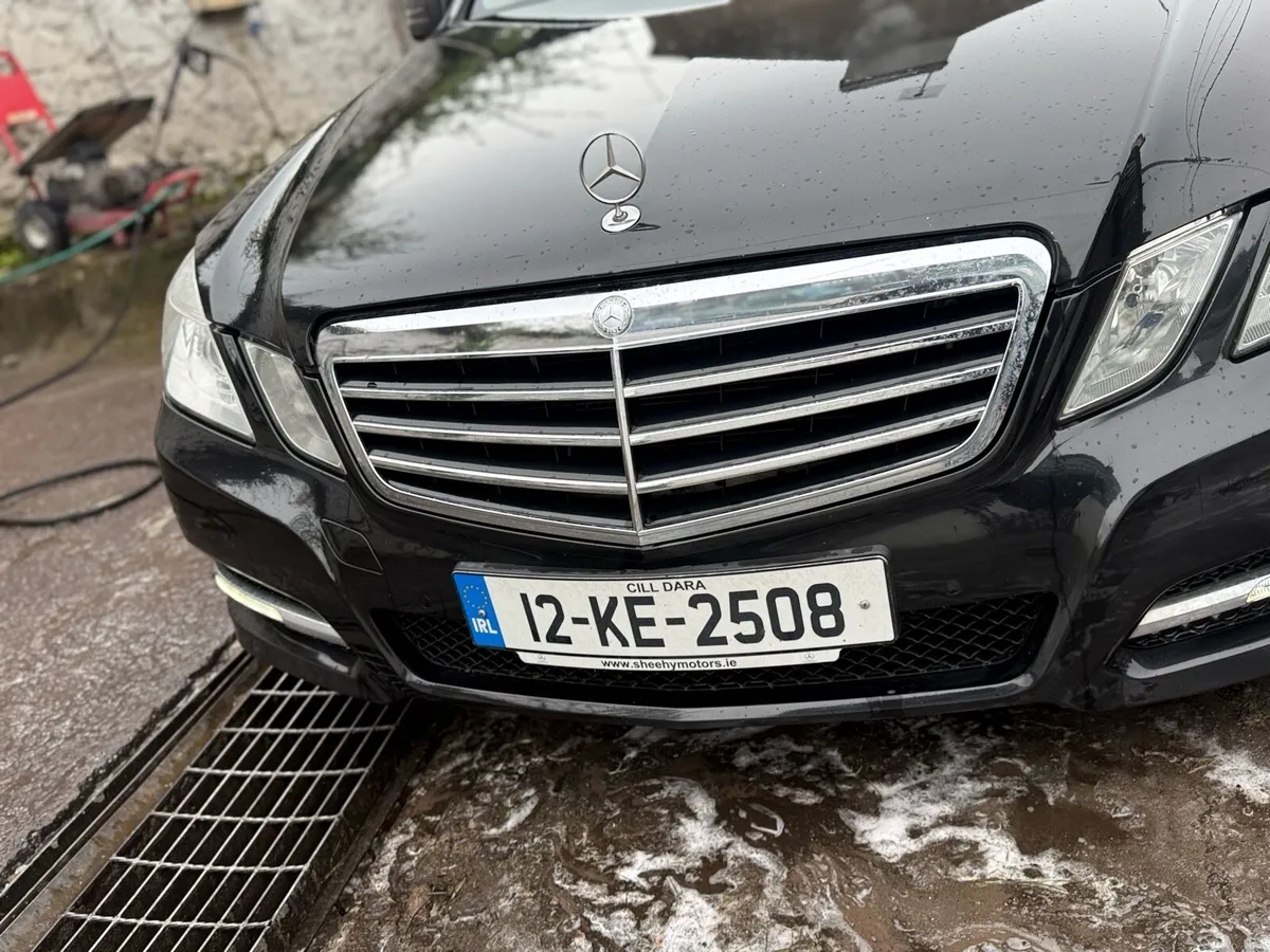 Mercedes-Benz E220 CDI - Image 1