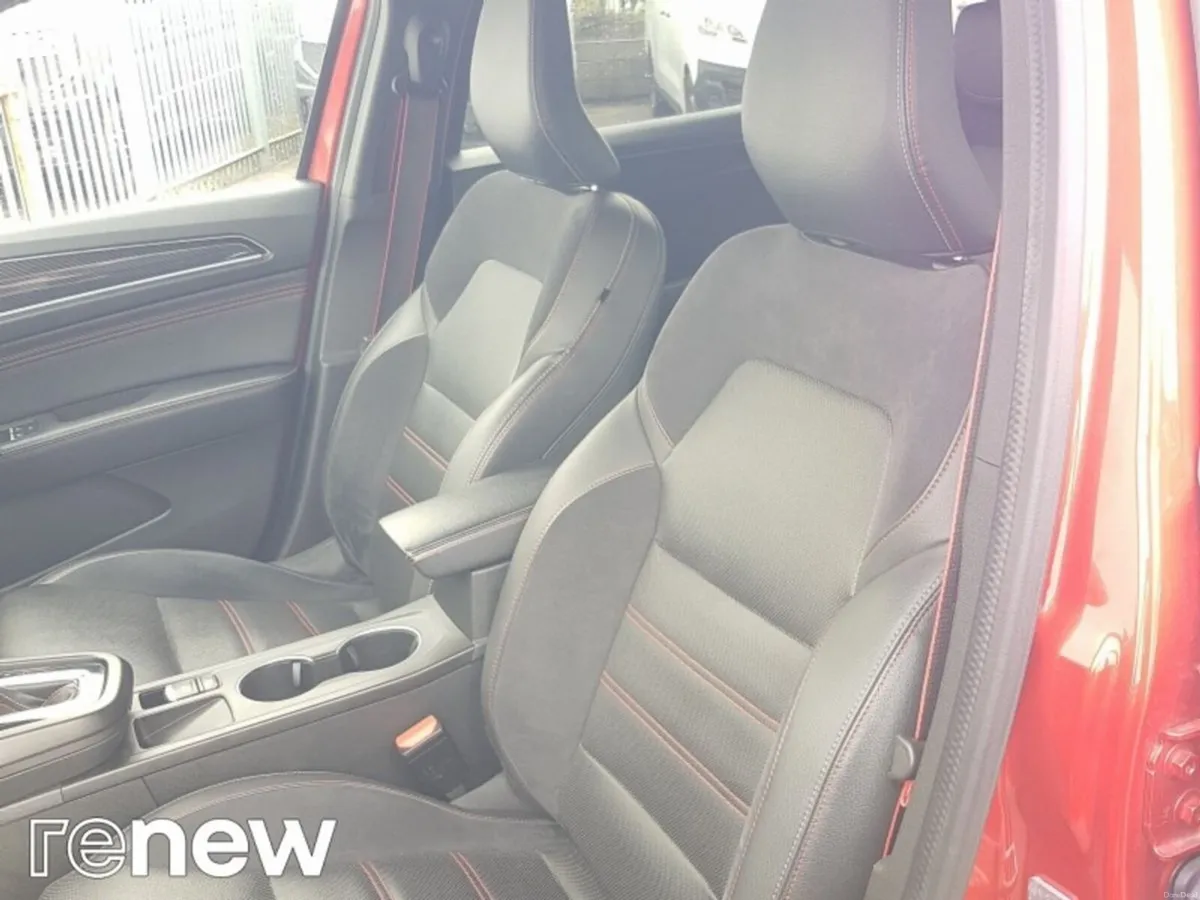 Renault Arkana R.S. LINE TCE 140 AUTO MILD HYBRID - Image 5