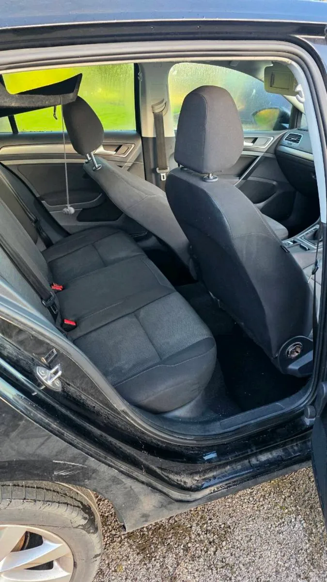 VW Golf - Image 4