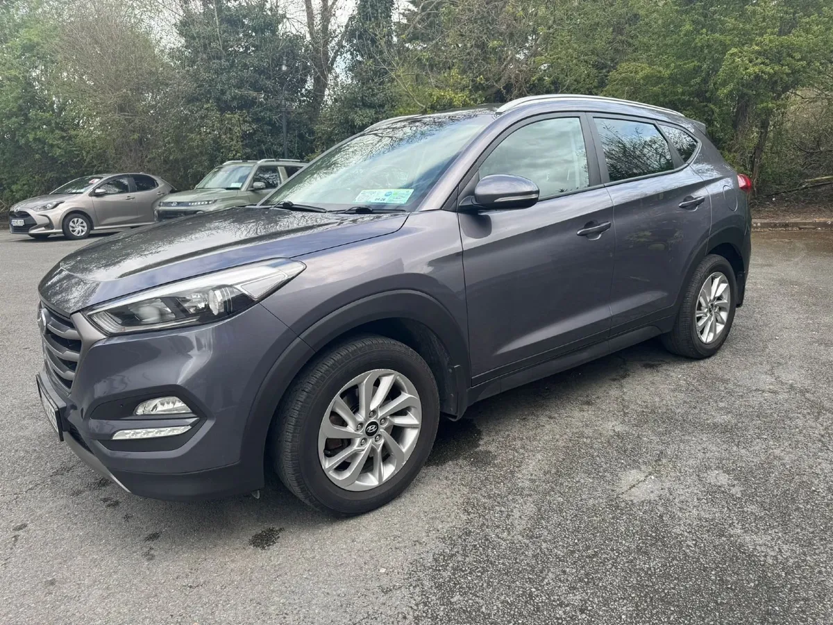 2016 Hyundai Tucson 4WD Exec. Auto 2.0L Diesel - Image 1