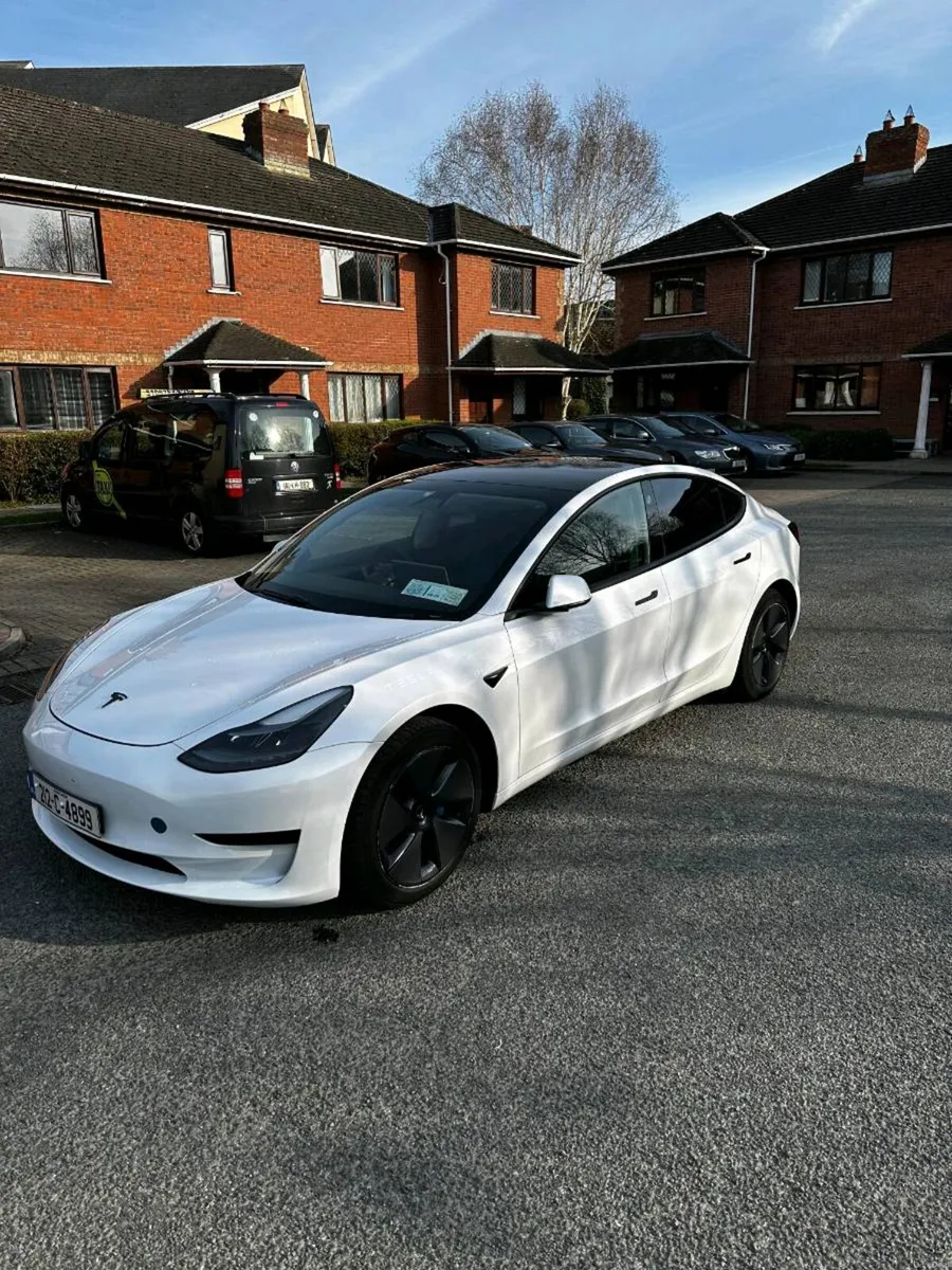 212 TESLA MODEL 3 STANDARD PLUS - Image 2