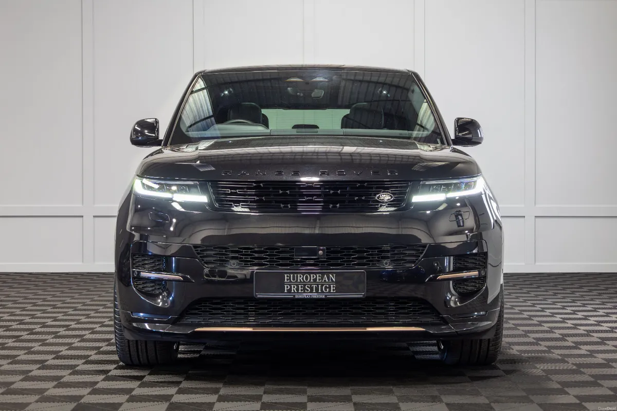 2024 Range Rover Sport P460e Dynamic SE - Image 2