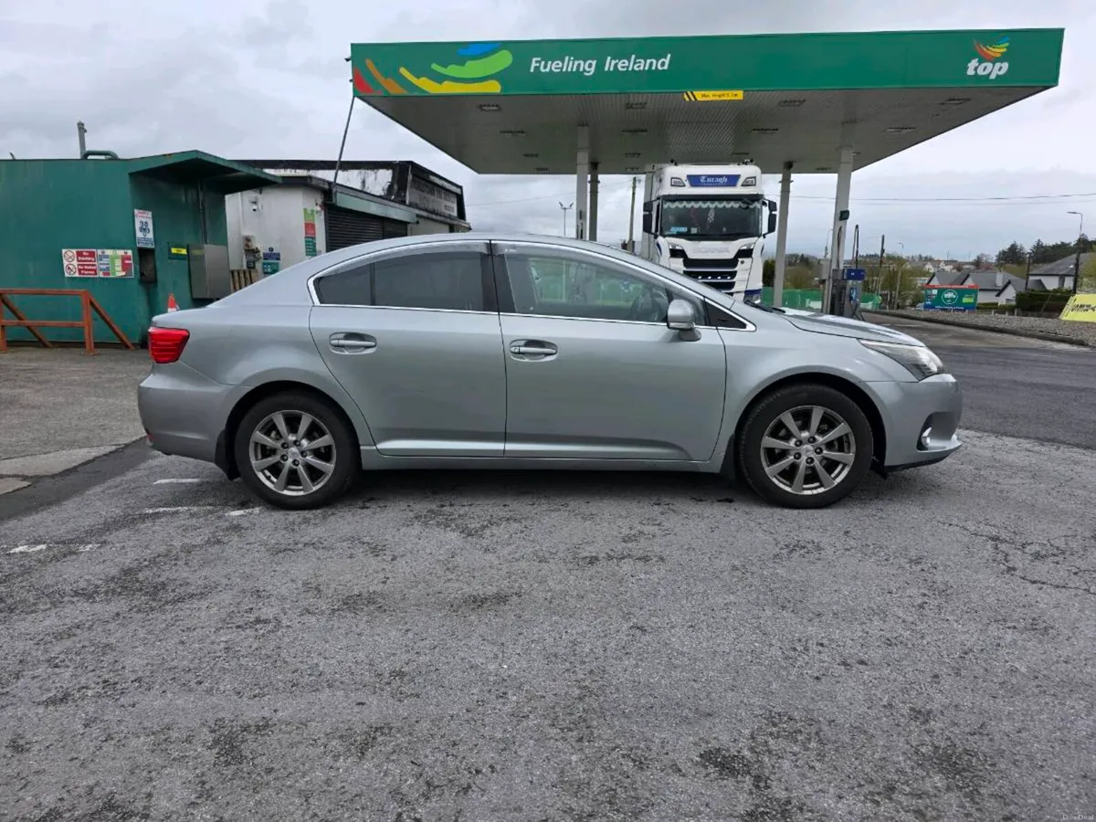 Toyota avensis - Image 2