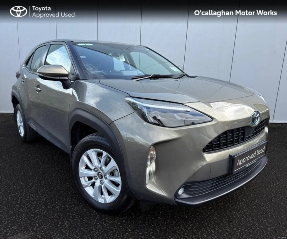 Toyota Yaris Cross YARIS CROSS LUNA - Image 1