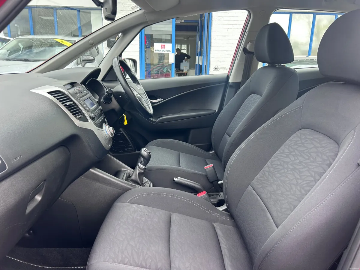 2019 HYUNDAI IX20 DELUXE 1.6 PETROL LOW KMS - Image 4