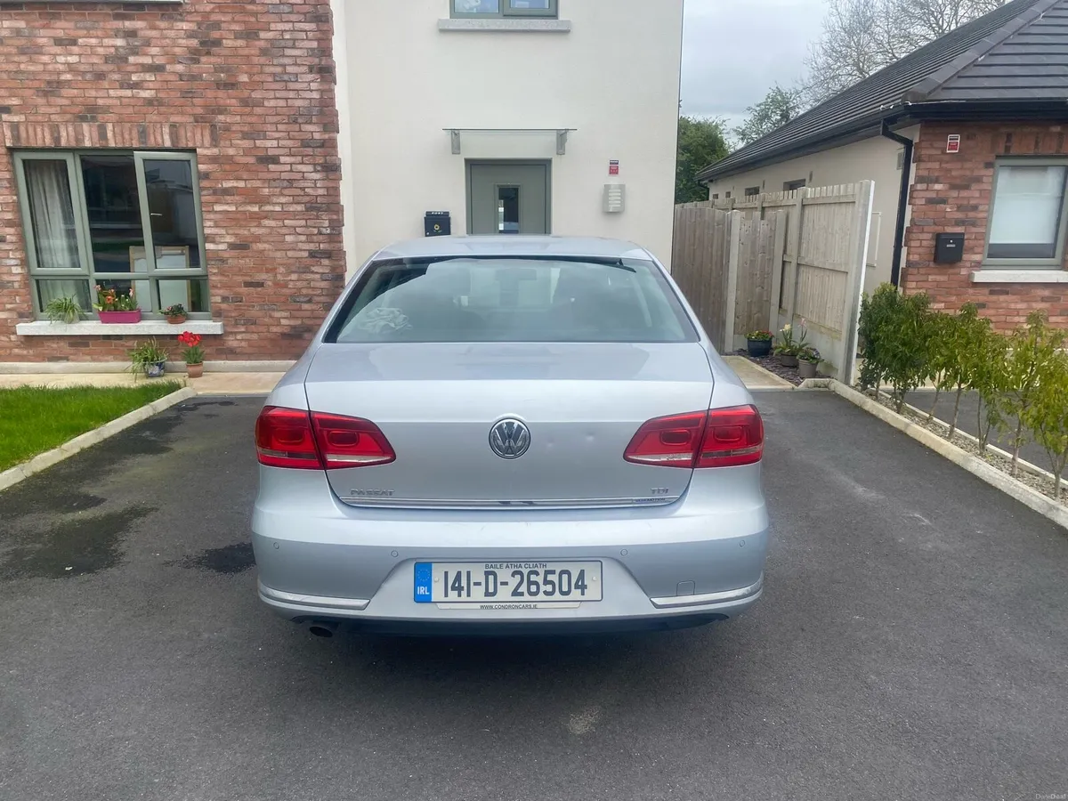 Volkswagen Passat 2014 - Image 3