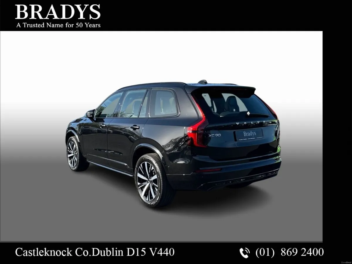 Volvo XC90 T8 Plus Dark AWD PHEV - Image 4