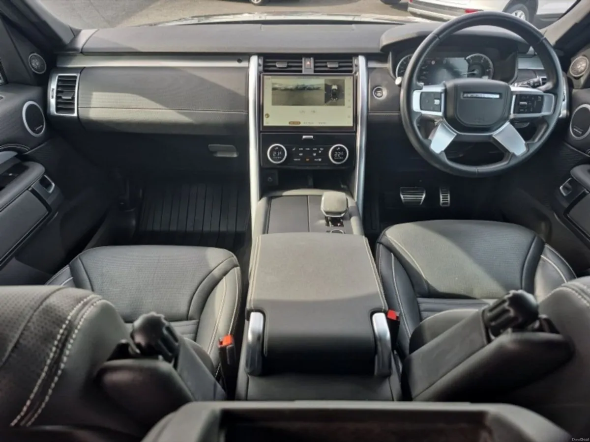 Land Rover Discovery ** R-DYNAMIC ** COMMERICAL ** - Image 2