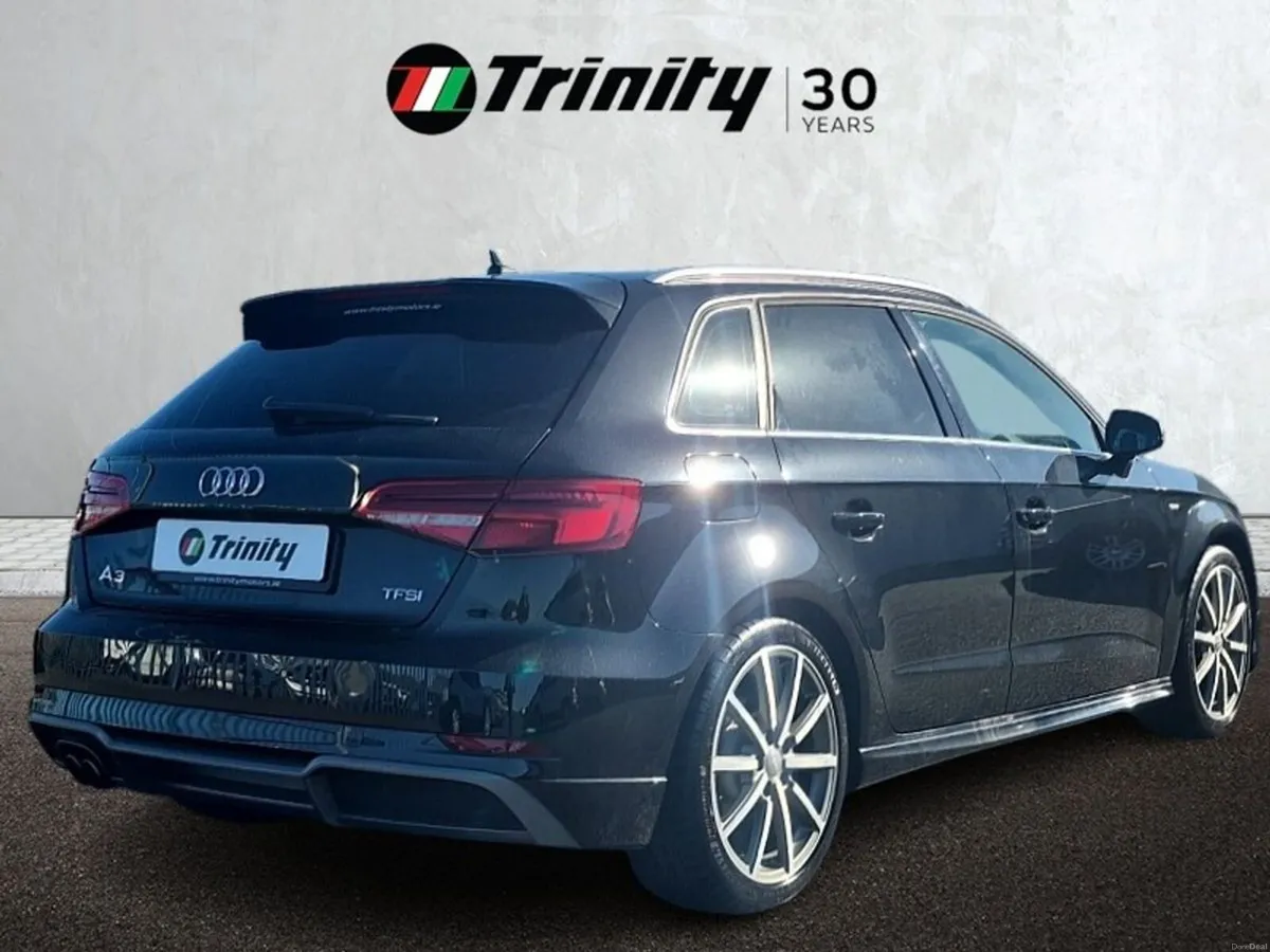 Audi A3 ** TOP SPEC ** S-LINE ** SPORTBACK ** 1.4 - Image 3