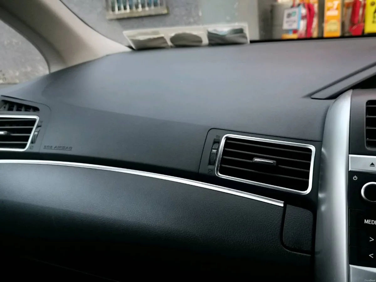 Toyota verso - Image 3