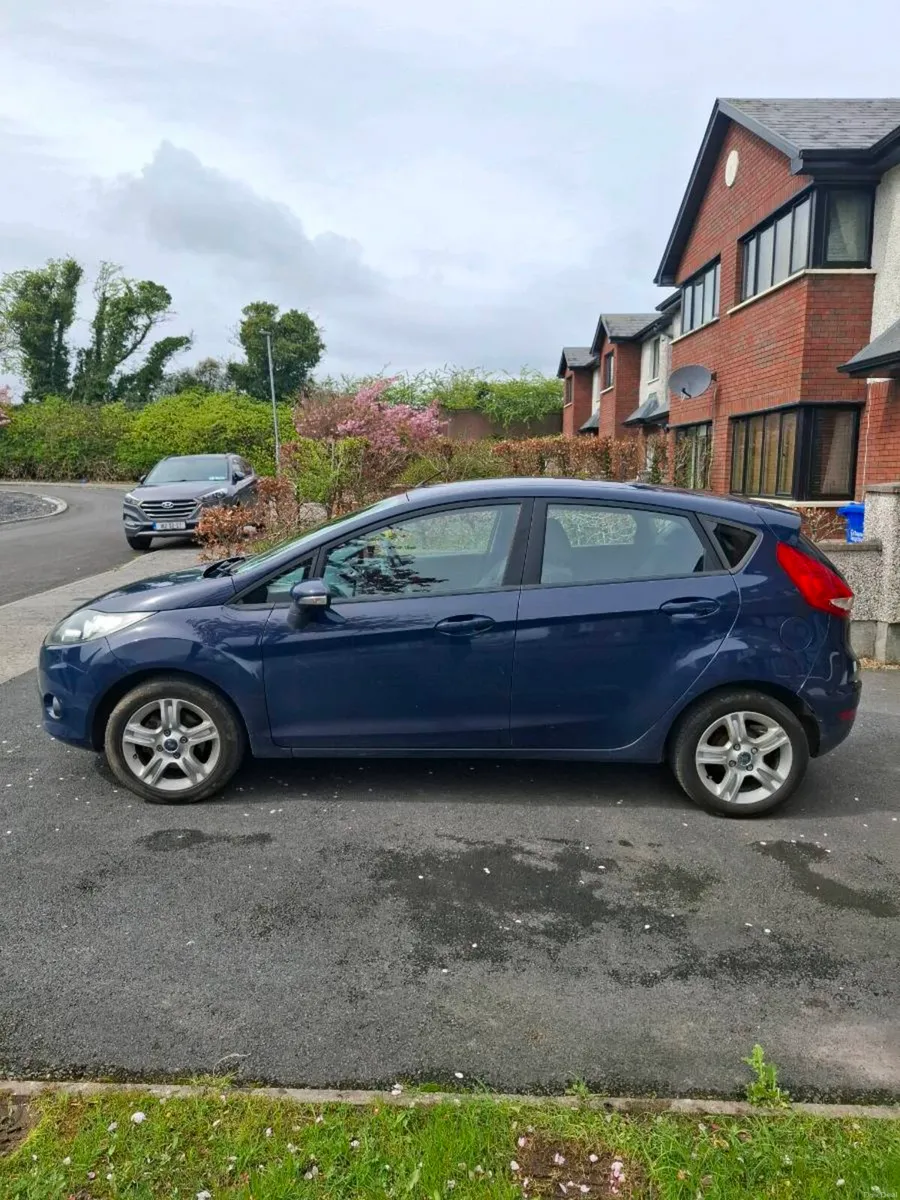 Ford Fiesta 2009 - Image 4