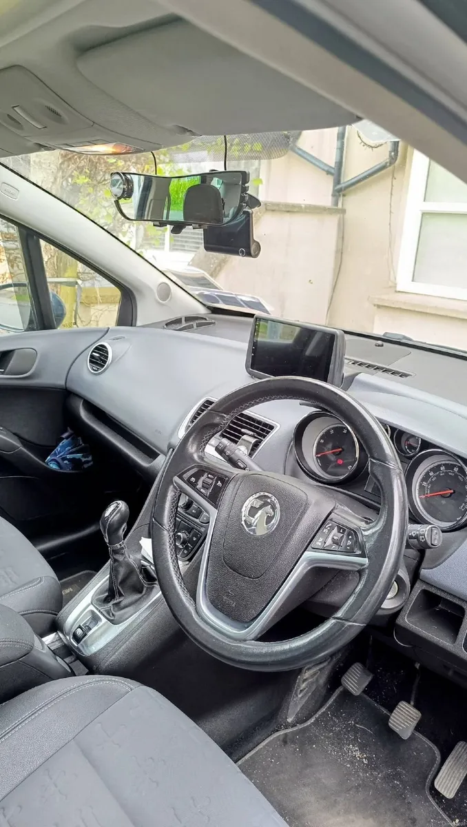 Vauxhall ( Opel) Meriva - Image 1