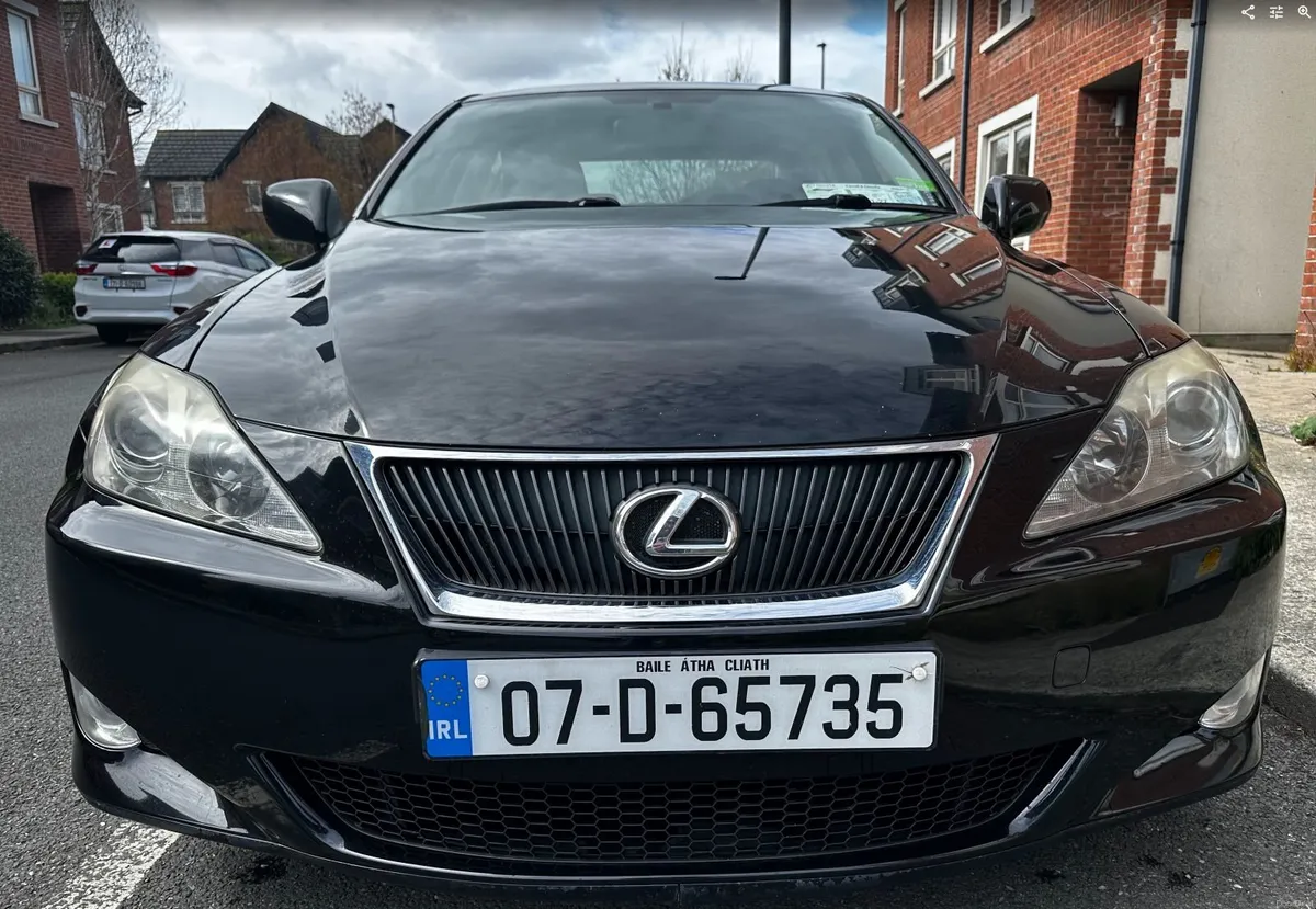 Lexus IS250 Automatic – Perfect Condition - Image 1