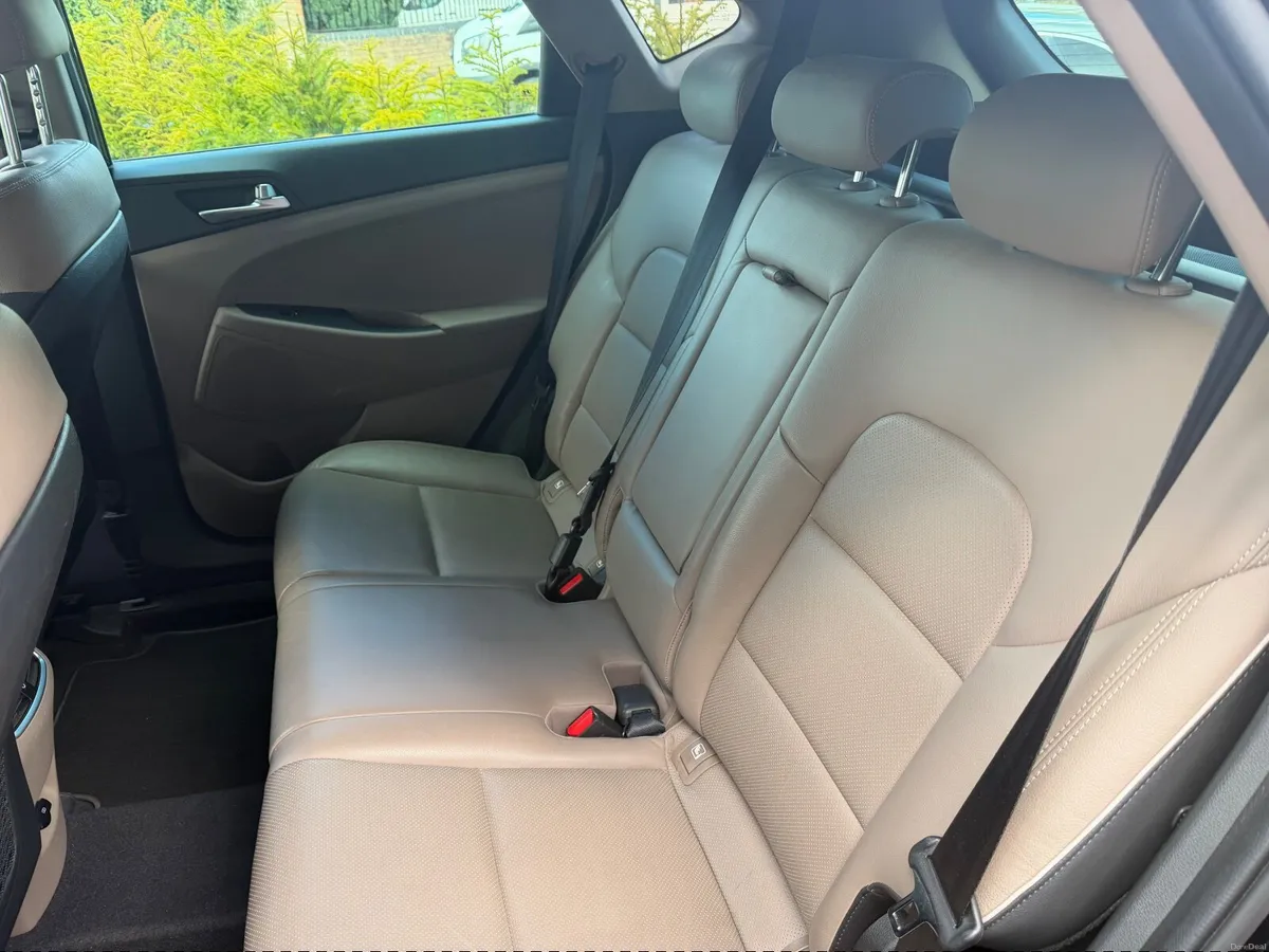 Hyundai Tucson 1.6 CRDI Executive 2019 - Image 3