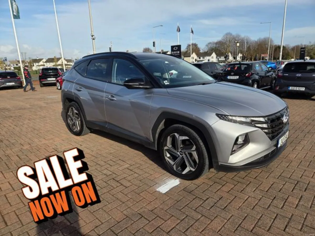 Hyundai Tucson Phev Executive TWO Tone 5DR AUTO - Image 1