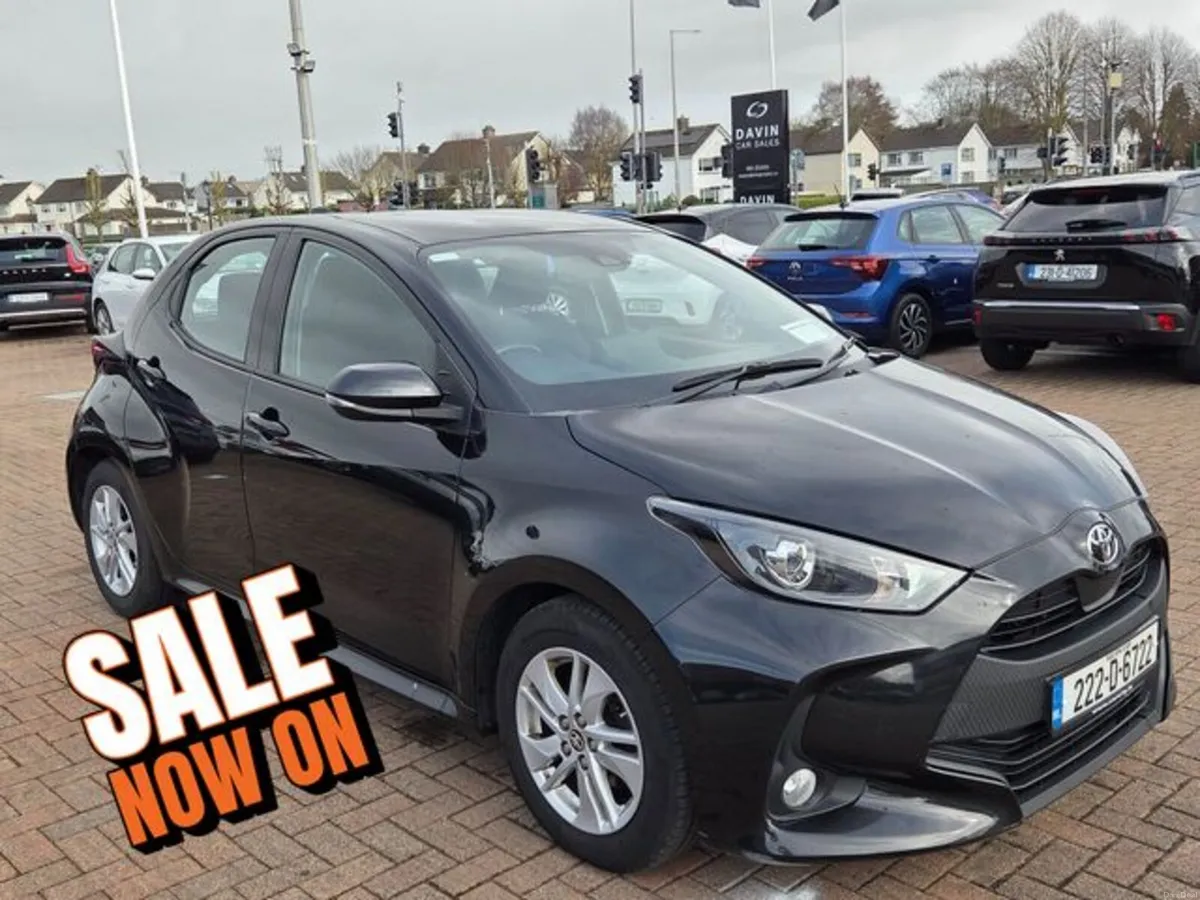 Toyota Yaris 1.0 Luna 4DR - Image 1