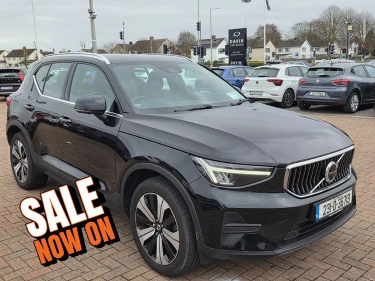 Volvo XC40 Phev T4 Plus Bright 5DR Auto - Image 1