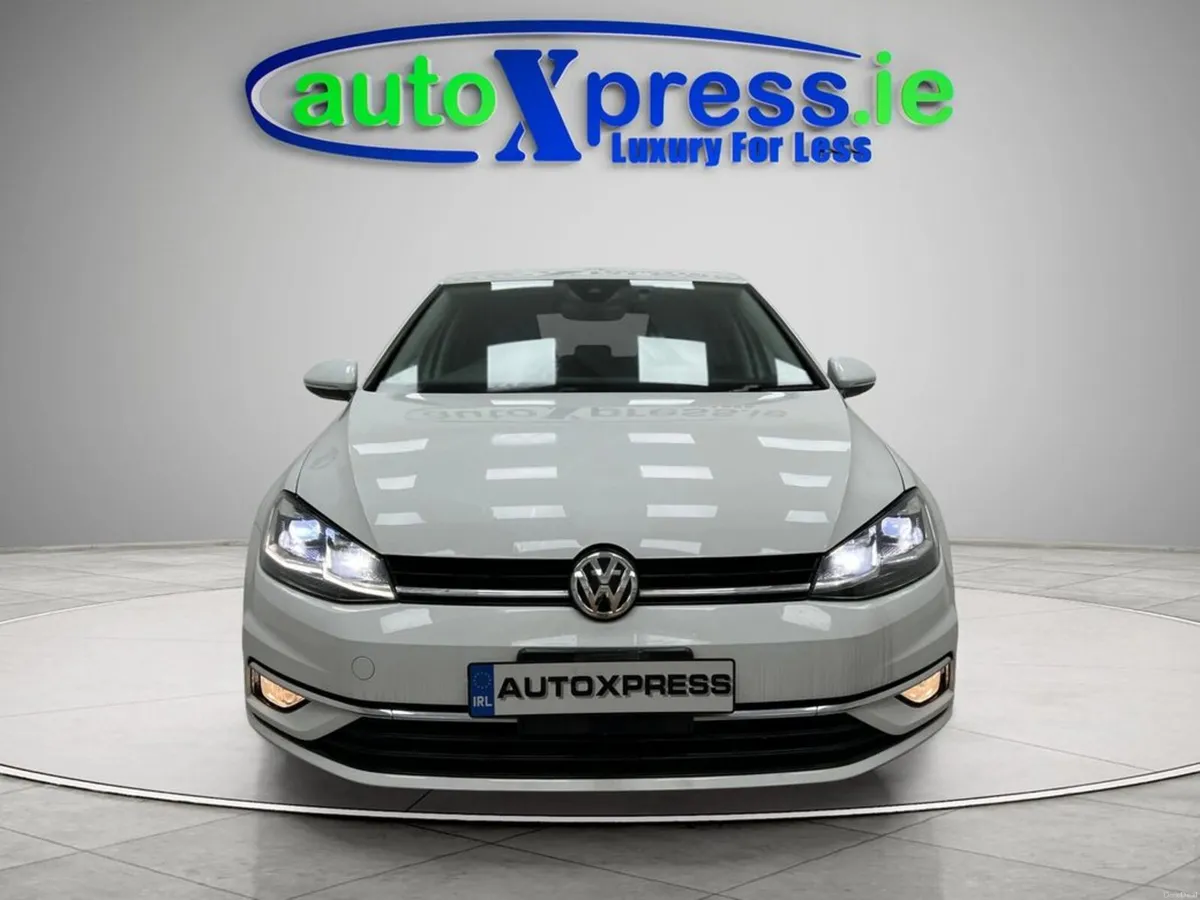 Volkswagen Golf 1.4 TSI HIGH LINE TECH EDITION Aut - Image 3