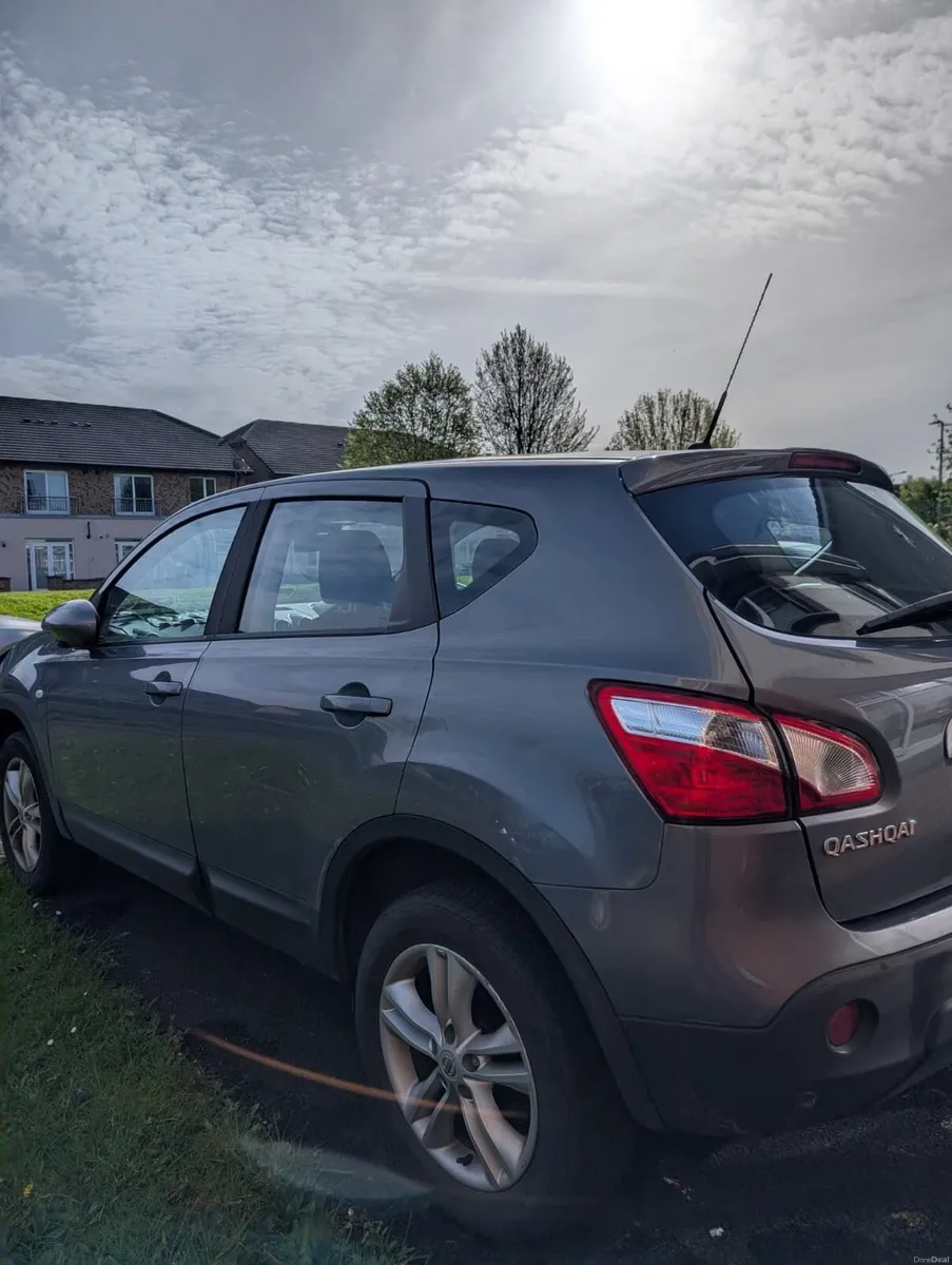 Nissan Qashqai 2010 - Image 4