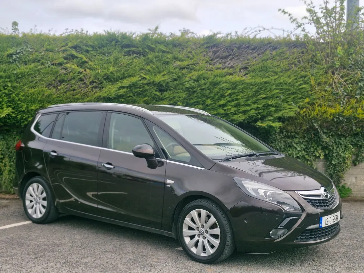 Opel Zafira 2012 - Image 1